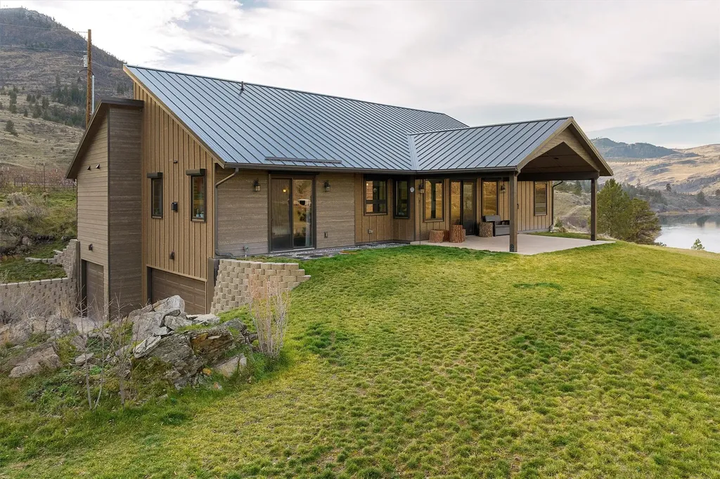 9701 Mount Highway 200 Dixon MT 59831