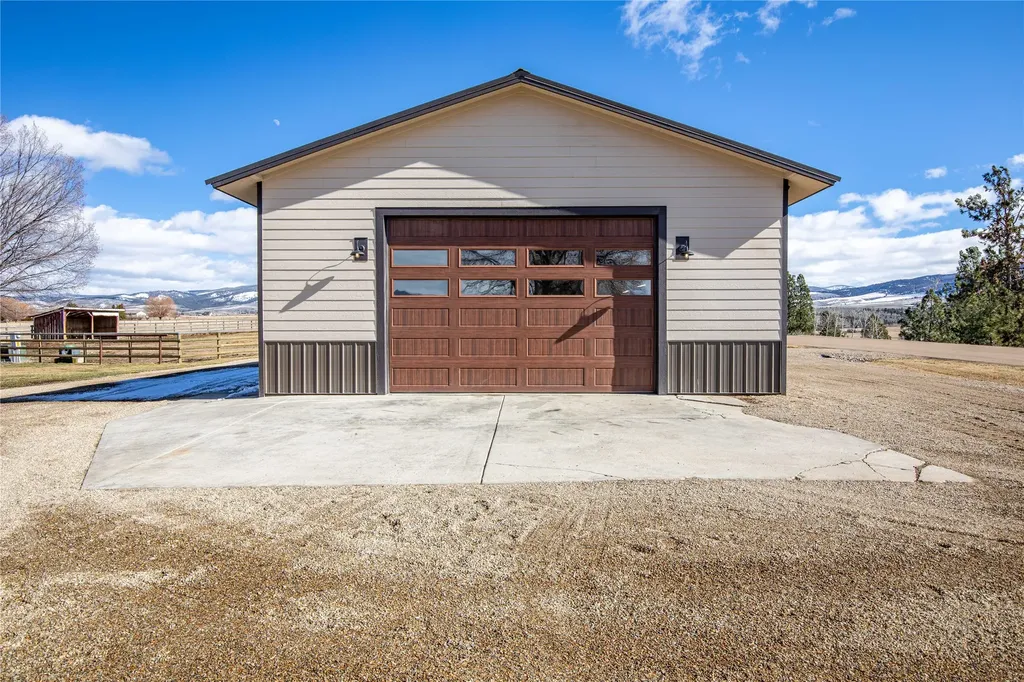 878 S Sunset Bench Road Stevensville MT 59870
