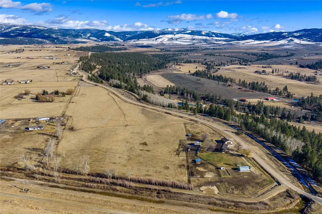 878 S Sunset Bench Road Stevensville MT 59870