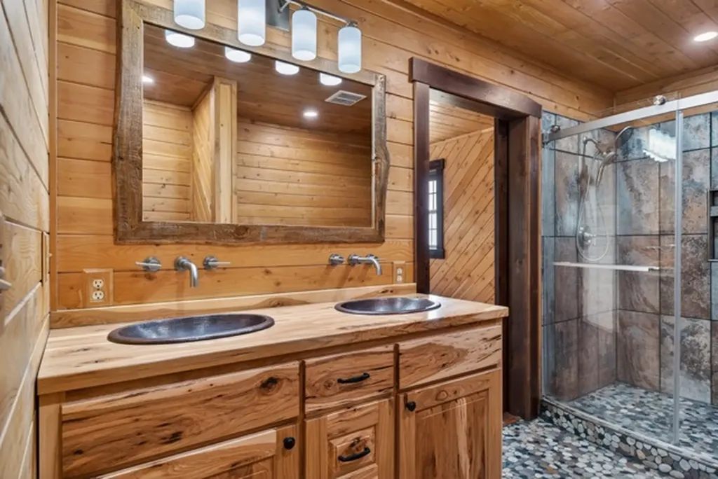 32 P Hill Drive Plains MT 59859