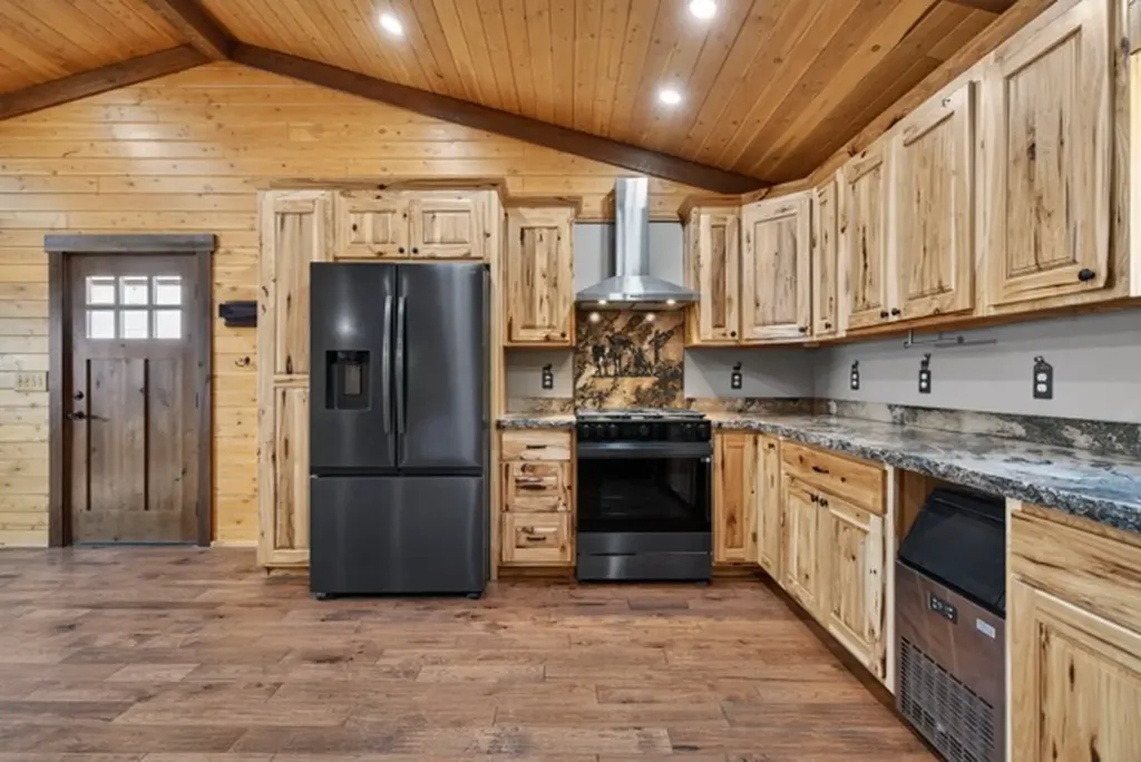 32 P Hill Drive Plains MT 59859