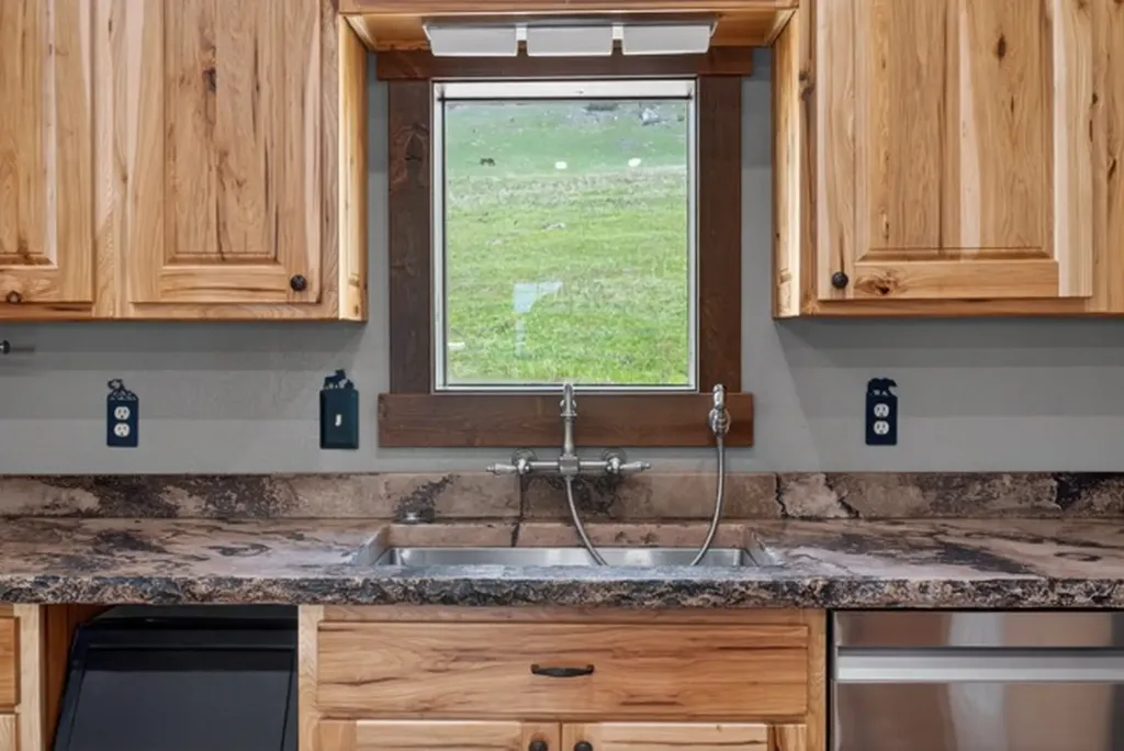 32 P Hill Drive Plains MT 59859