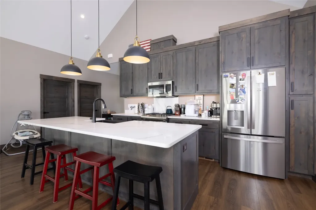 815 Velvet Grove Eureka MT 59917