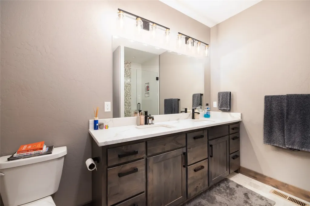 815 Velvet Grove Eureka MT 59917