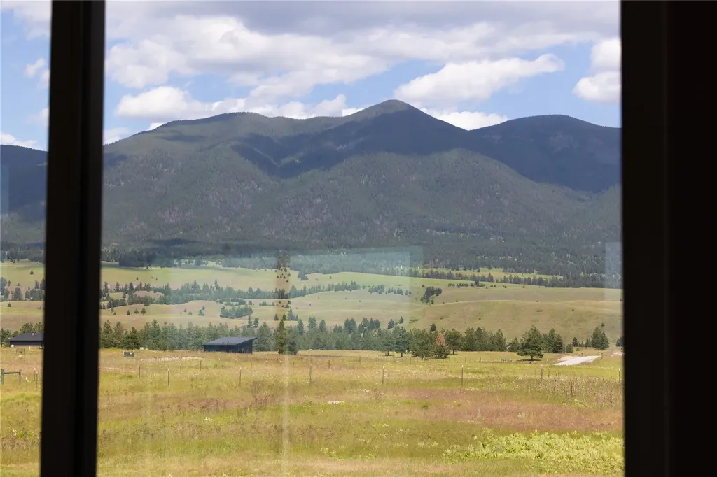 815 Velvet Grove Eureka MT 59917