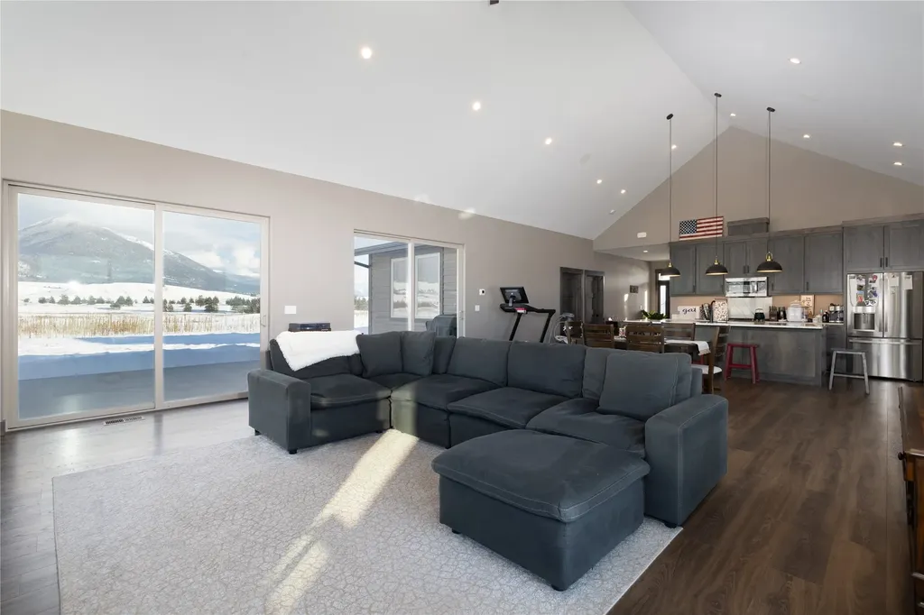815 Velvet Grove Eureka MT 59917