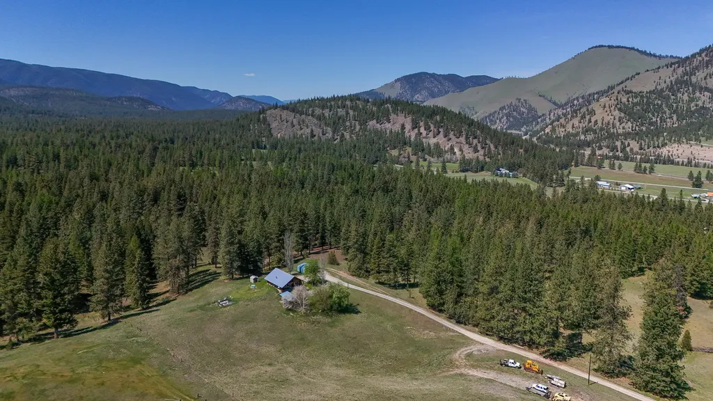 510 Johnson Lane Superior MT 59872
