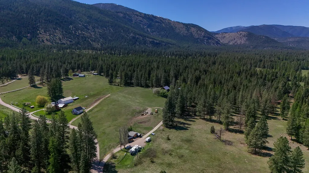 510 Johnson Lane Superior MT 59872