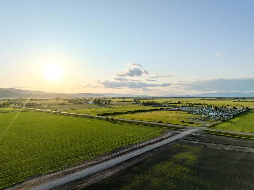 936 Mount Highway 82 Somers MT 59932
