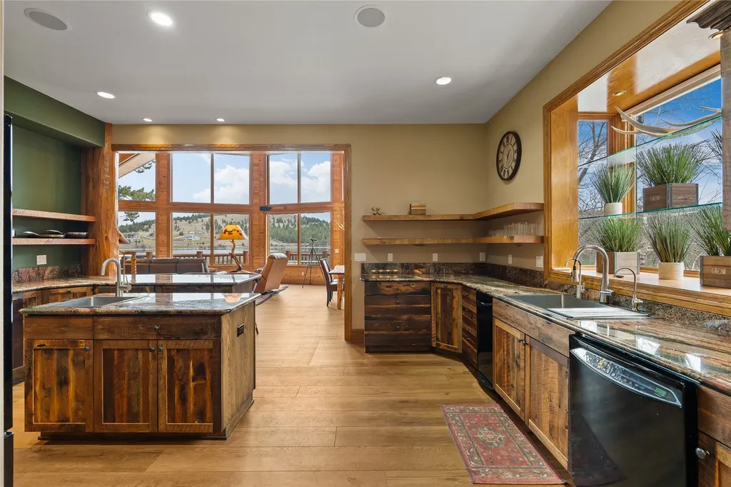 522 N Foys Lake Drive Kalispell MT 59901