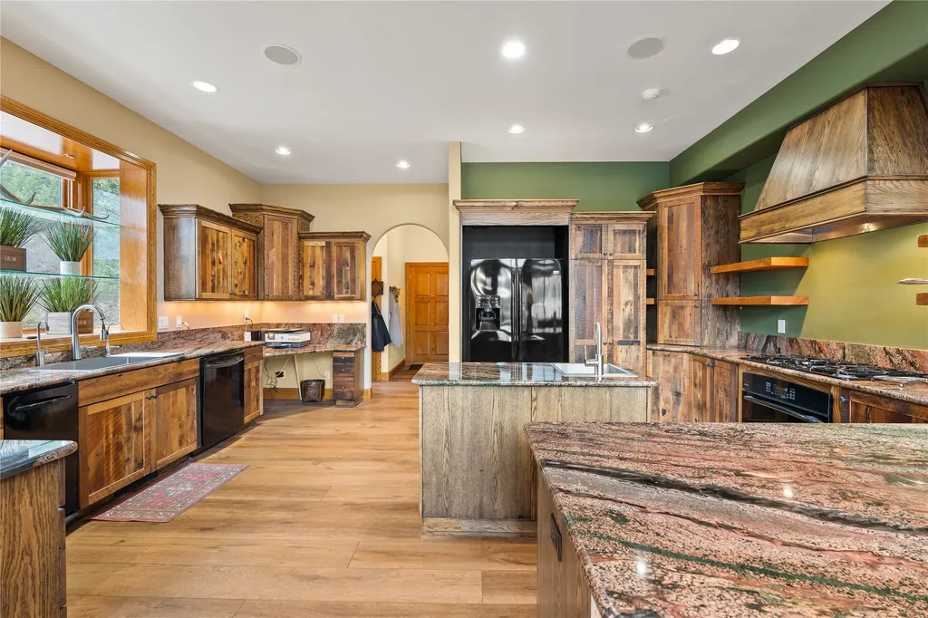 522 N Foys Lake Drive Kalispell MT 59901