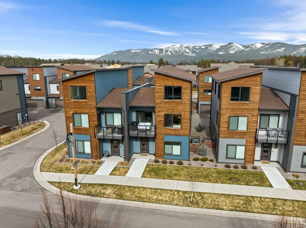184 Hawthorne Court Whitefish MT 59937