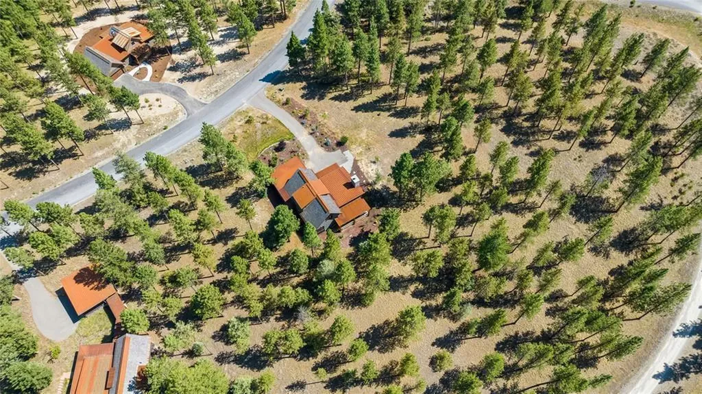 343 Glacier Peaks Road Eureka MT 59917