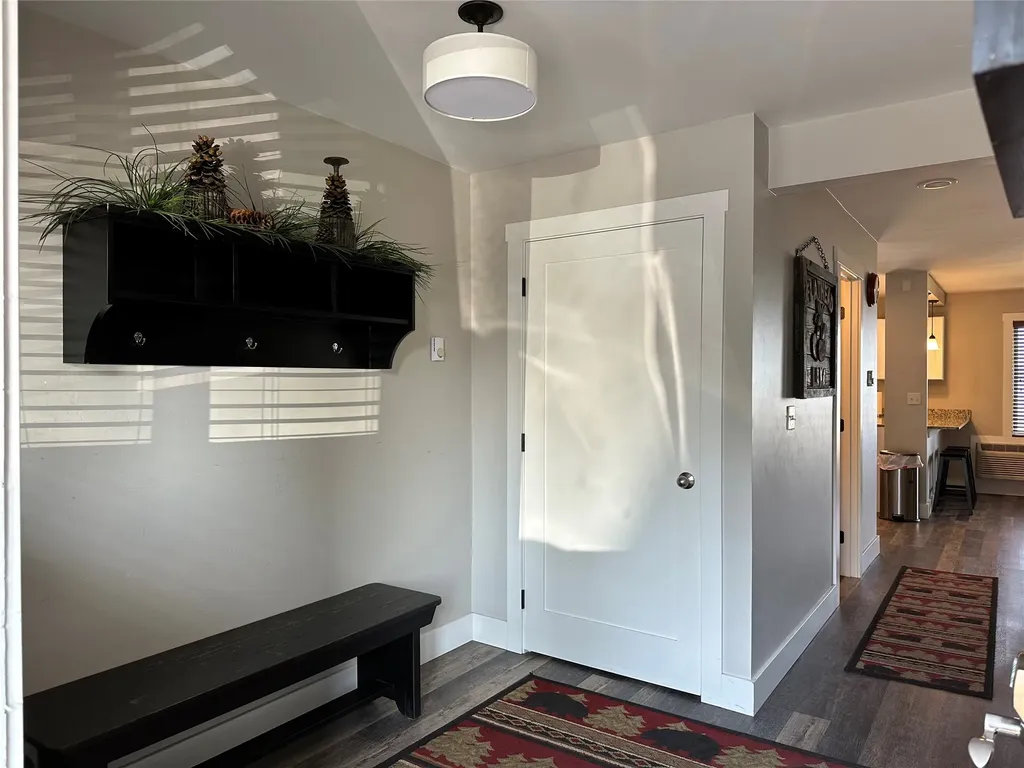 102 Kootenai Avenue Polson MT 59860