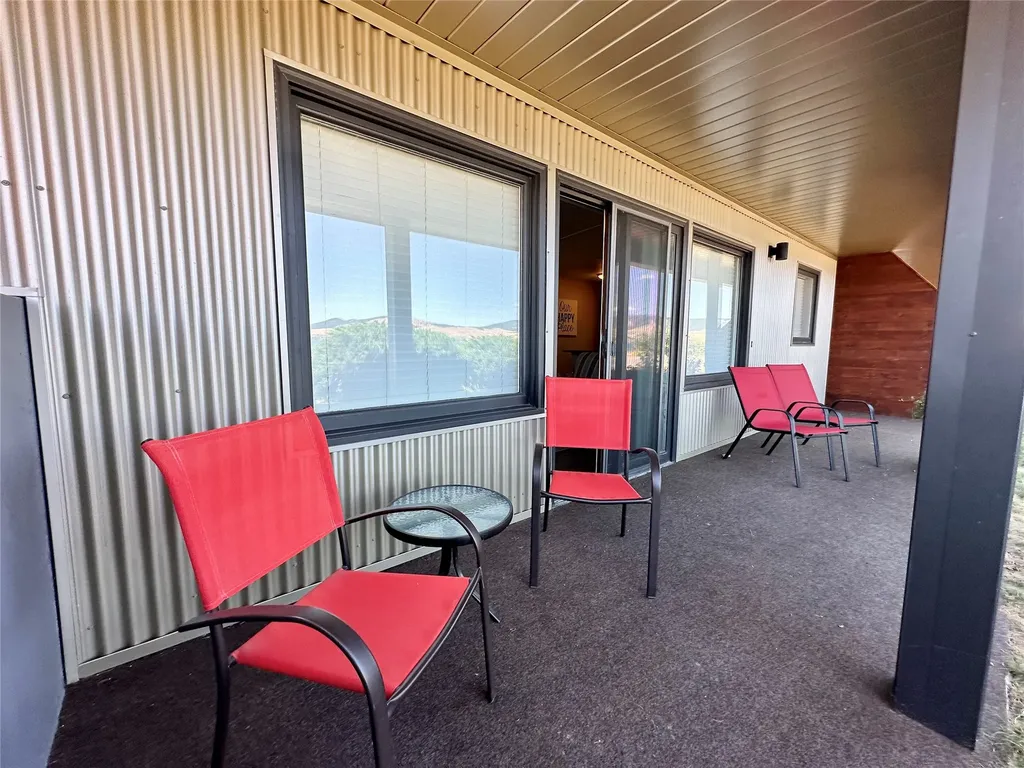 102 Kootenai Avenue Polson MT 59860