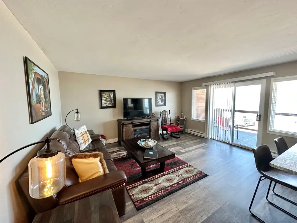 102 Kootenai Avenue Polson MT 59860