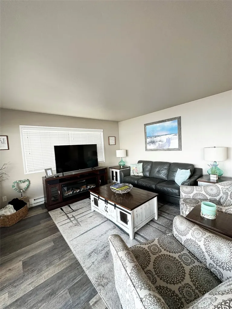 102 Kootenai Avenue Polson MT 59860