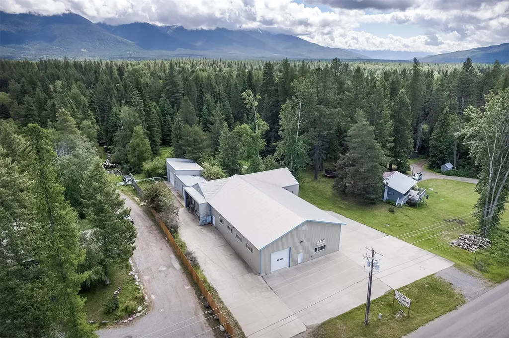 31566 S Ferndale Drive Bigfork MT 59911