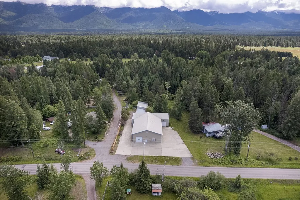 31566 S Ferndale Drive Bigfork MT 59911