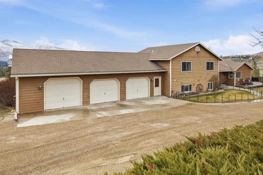 849 Hidden Valley Road S Stevensville MT 59870