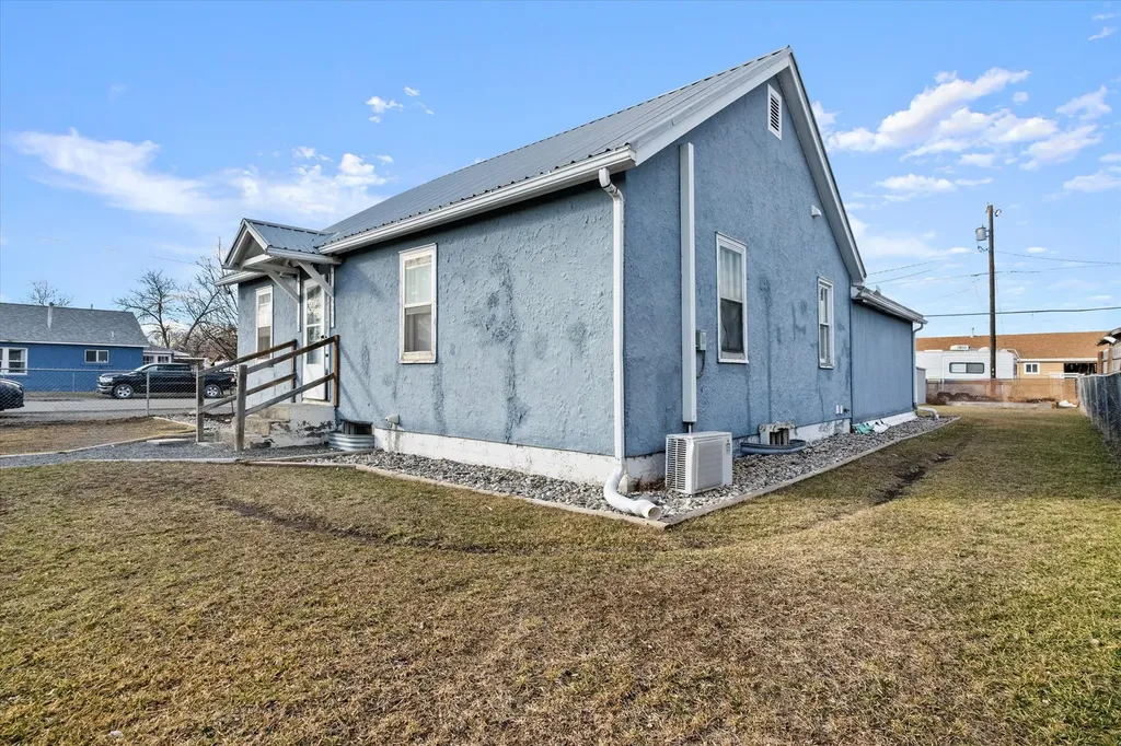 602 E Porter Street East Helena MT 59635