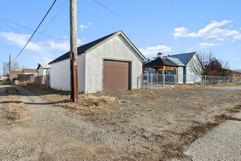 602 E Porter Street East Helena MT 59635