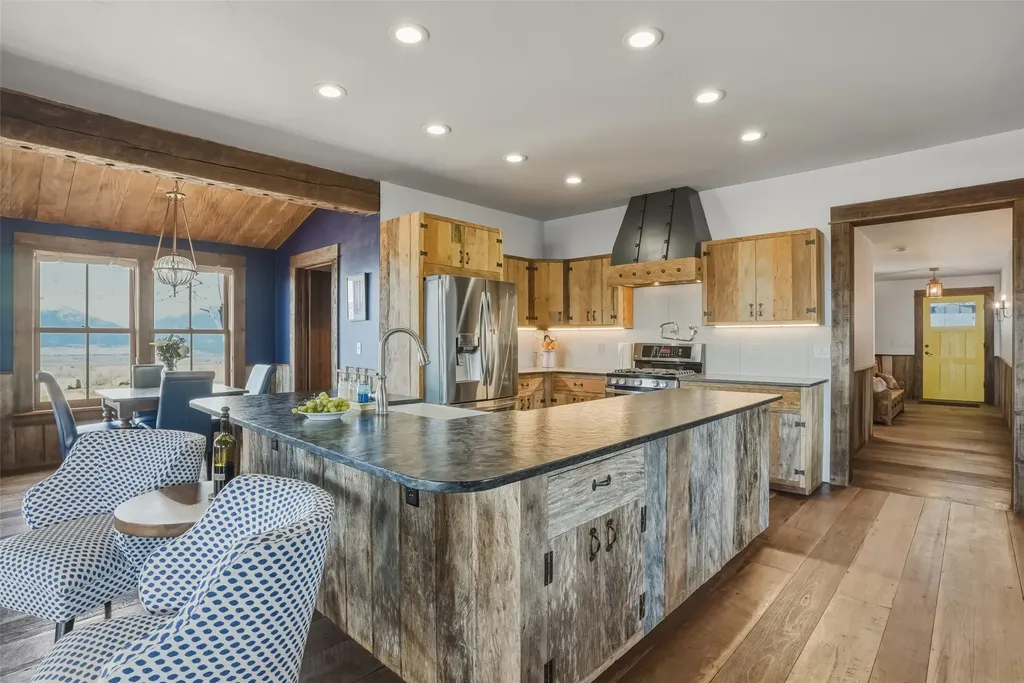 1076 Home Stretch Drive Stevensville MT 59870