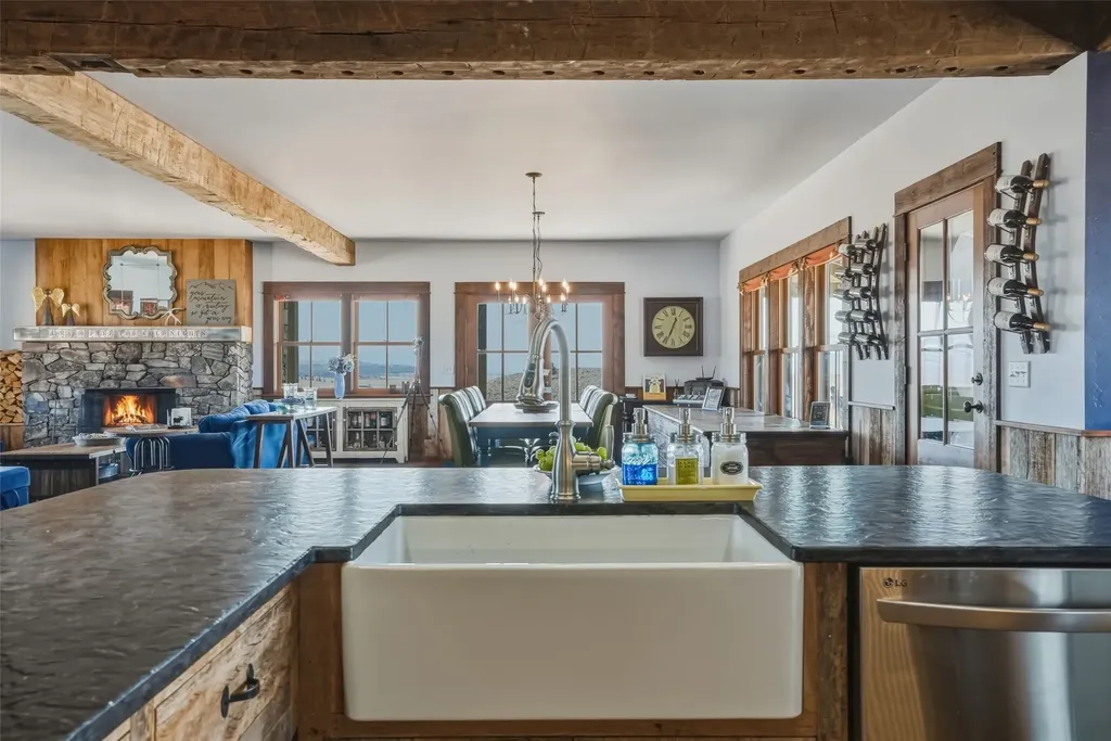 1076 Home Stretch Drive Stevensville MT 59870