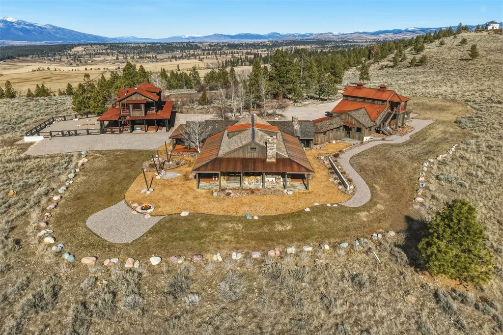 1076 Home Stretch Drive Stevensville MT 59870