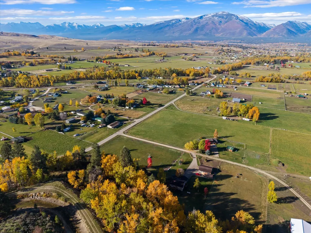 786 Ropin Horse Lane Hamilton MT 59840