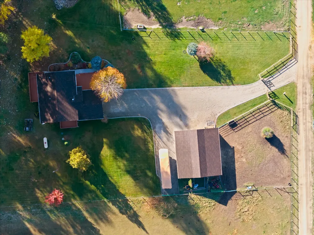 786 Ropin Horse Lane Hamilton MT 59840