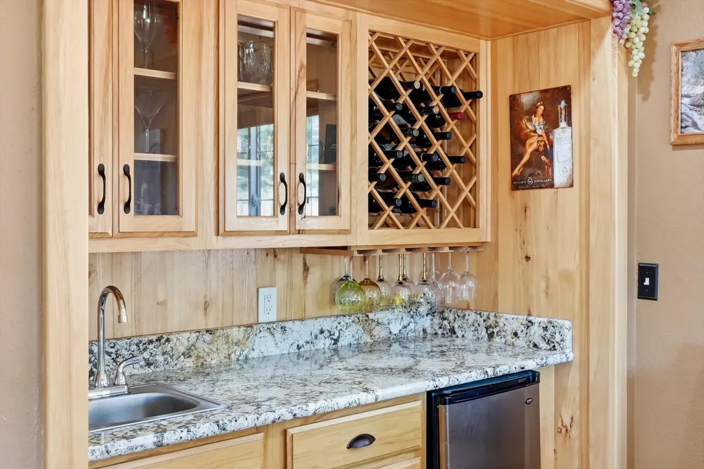 786 Ropin Horse Lane Hamilton MT 59840