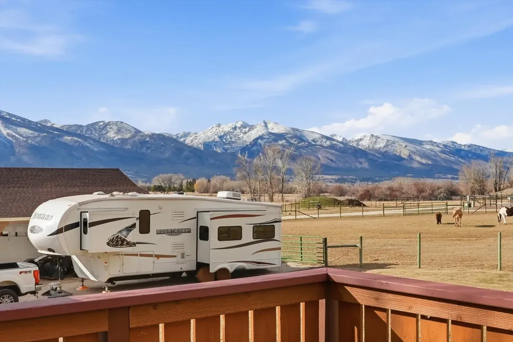 786 Ropin Horse Lane Hamilton MT 59840