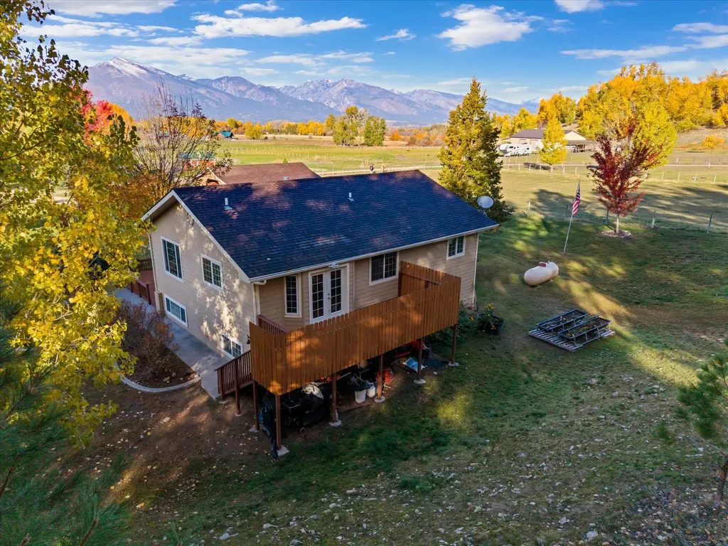 786 Ropin Horse Lane Hamilton MT 59840
