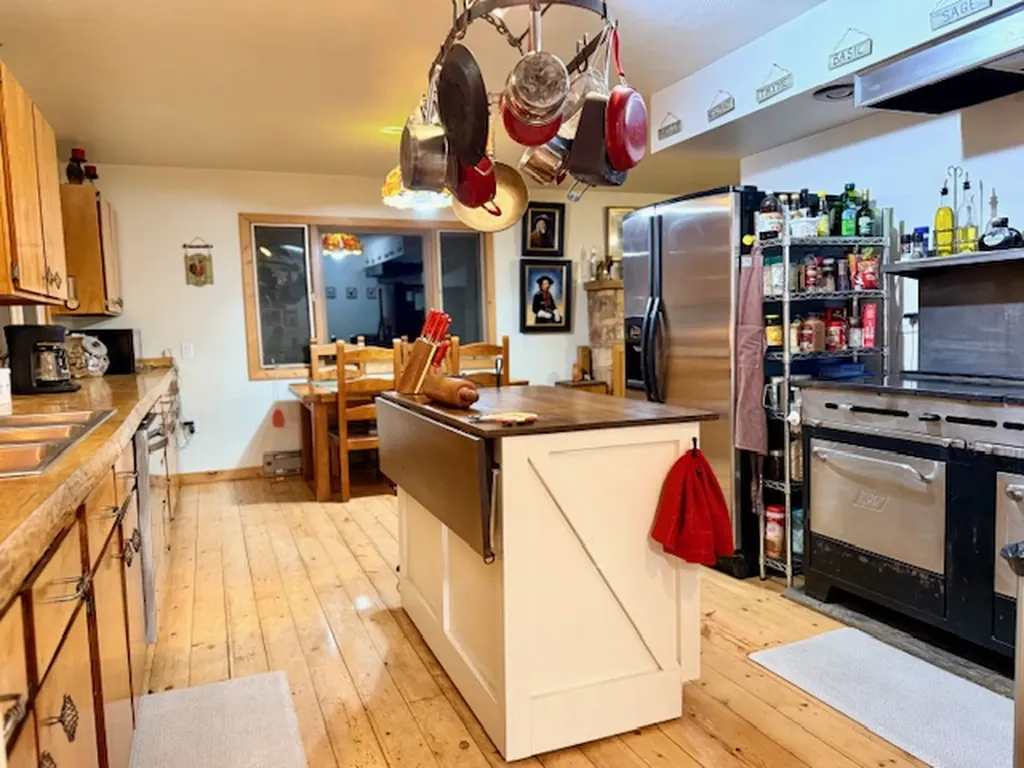 165 Big Lous Lane Condon MT 59826