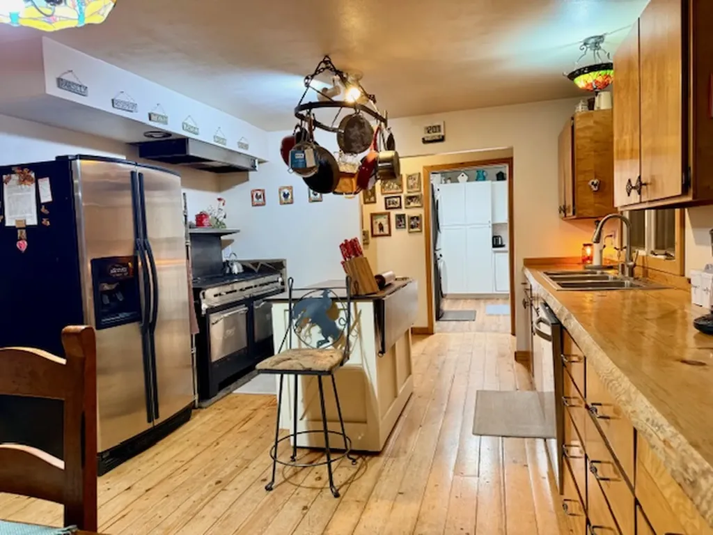 165 Big Lous Lane Condon MT 59826