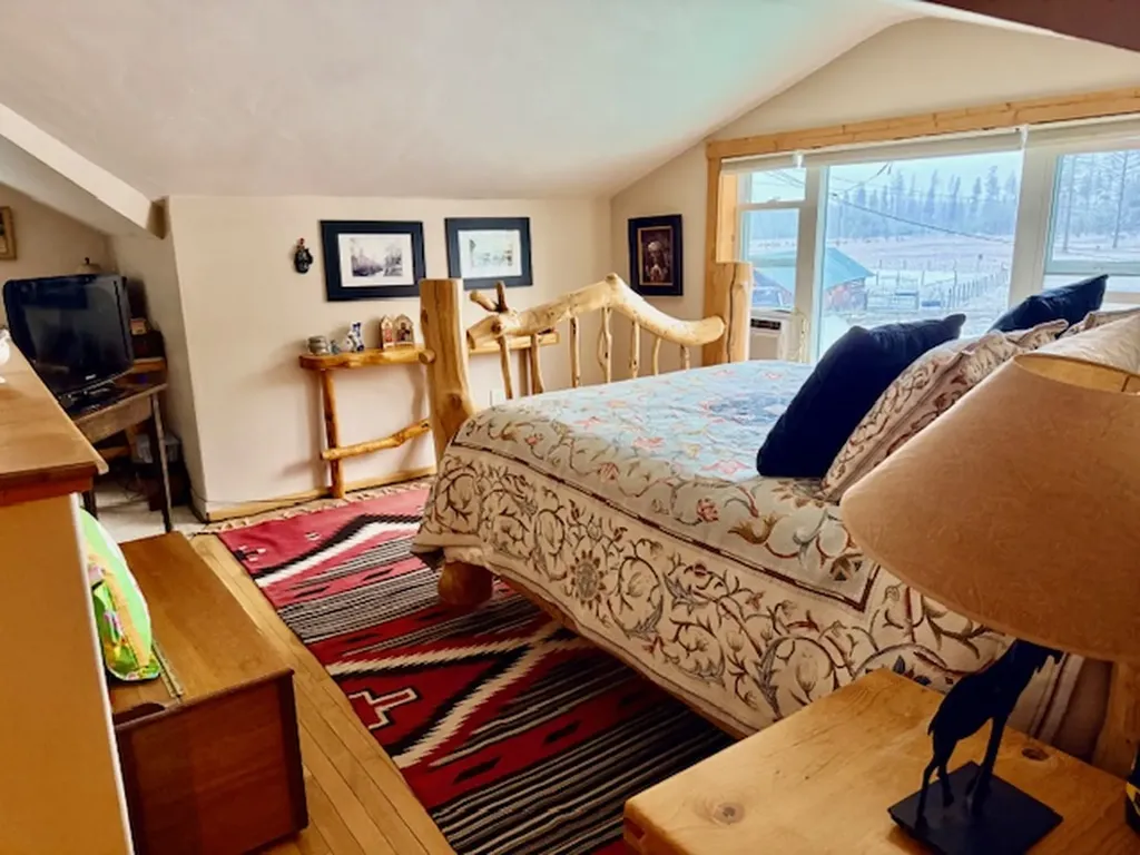 165 Big Lous Lane Condon MT 59826