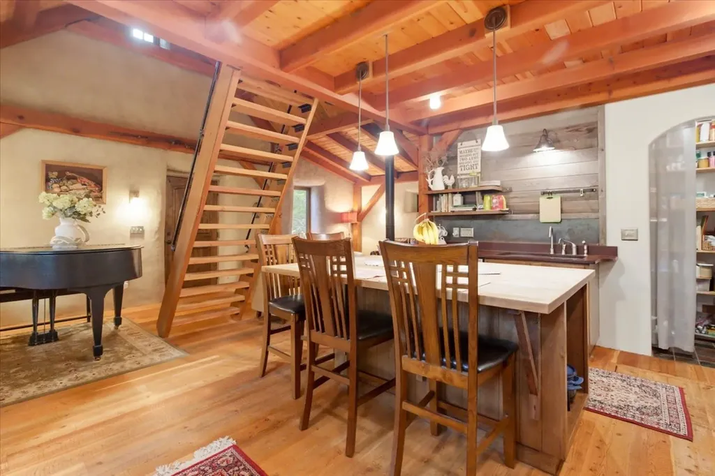 245 Doxie Lane Eureka MT 59917