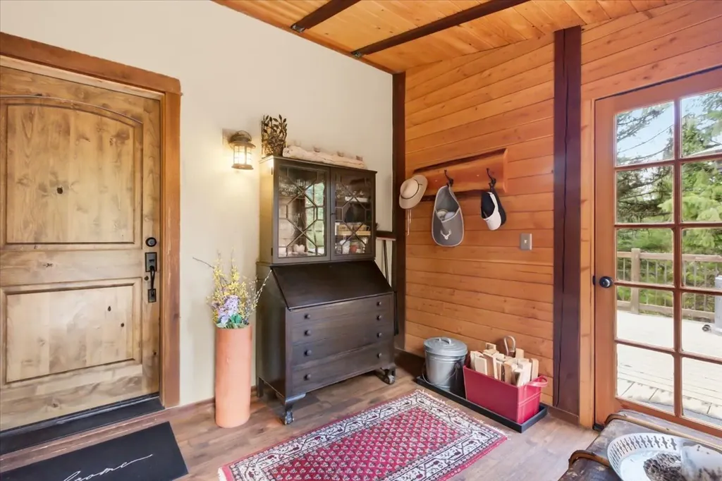 245 Doxie Lane Eureka MT 59917