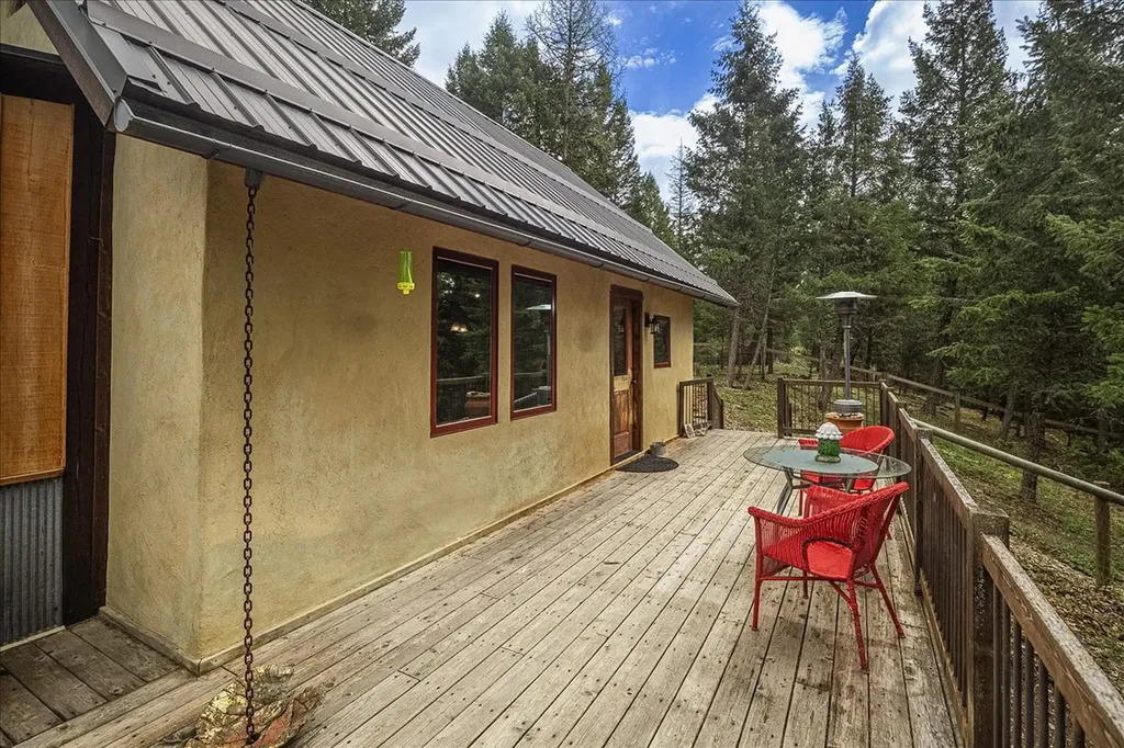 245 Doxie Lane Eureka MT 59917