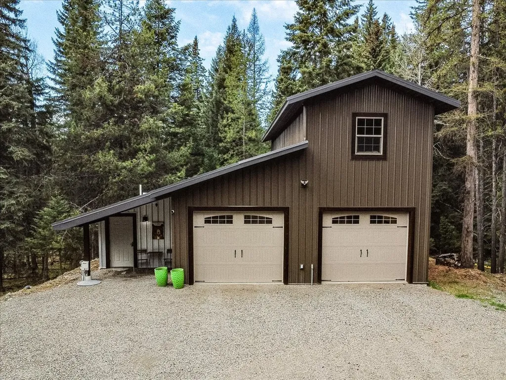 245 Doxie Lane Eureka MT 59917