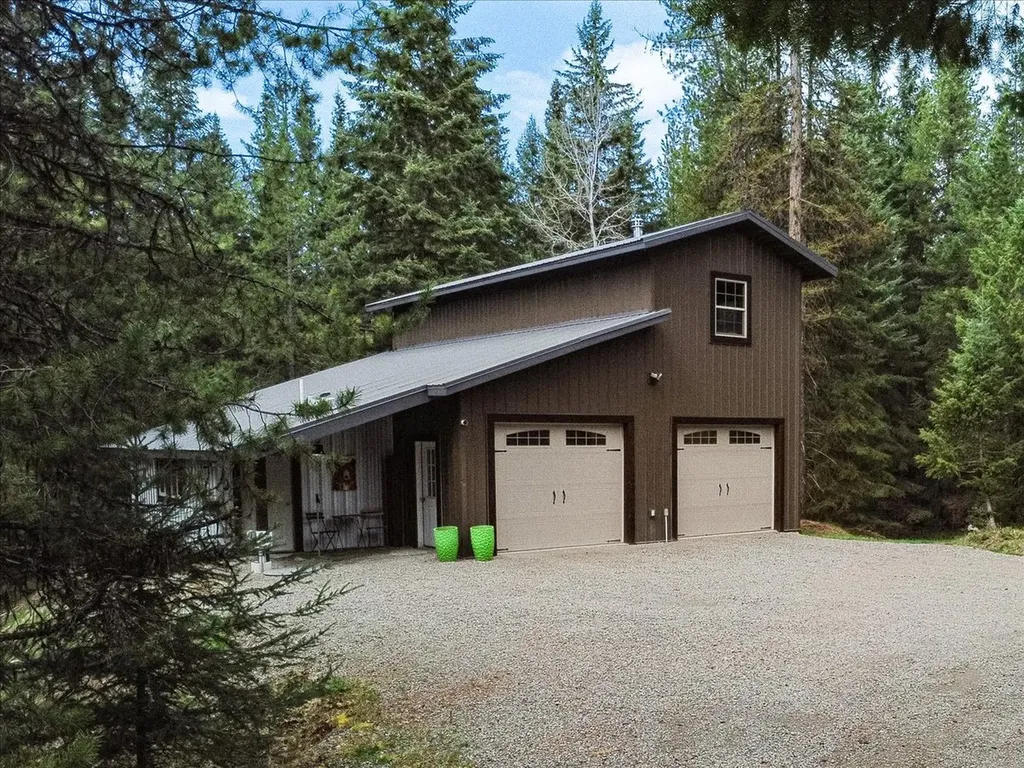 245 Doxie Lane Eureka MT 59917