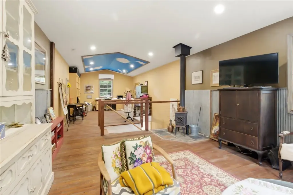 245 Doxie Lane Eureka MT 59917
