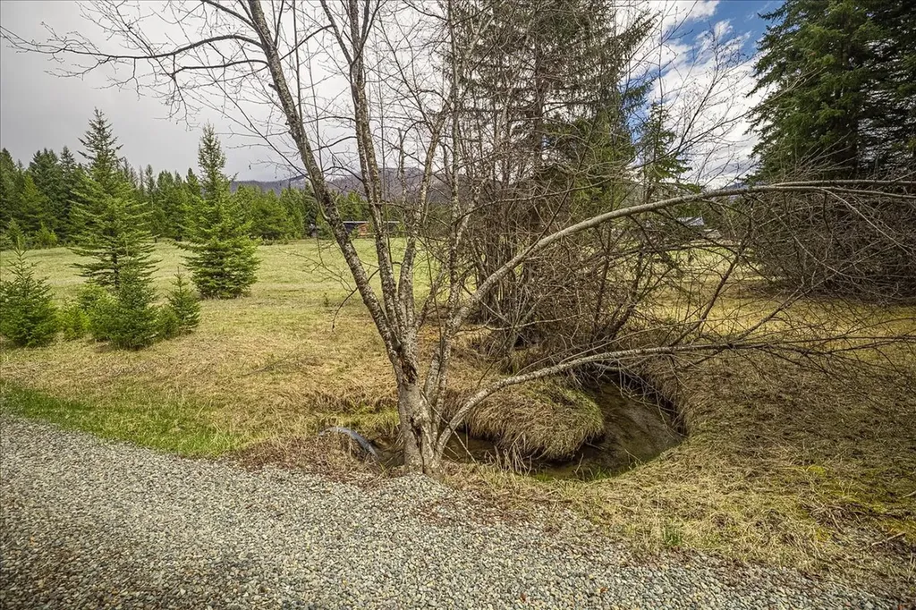 245 Doxie Lane Eureka MT 59917