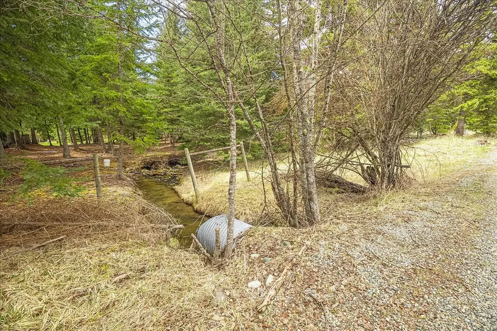 245 Doxie Lane Eureka MT 59917