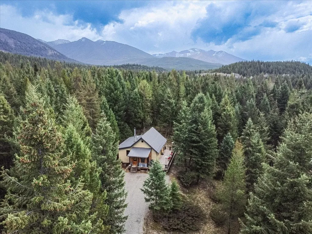 245 Doxie Lane Eureka MT 59917