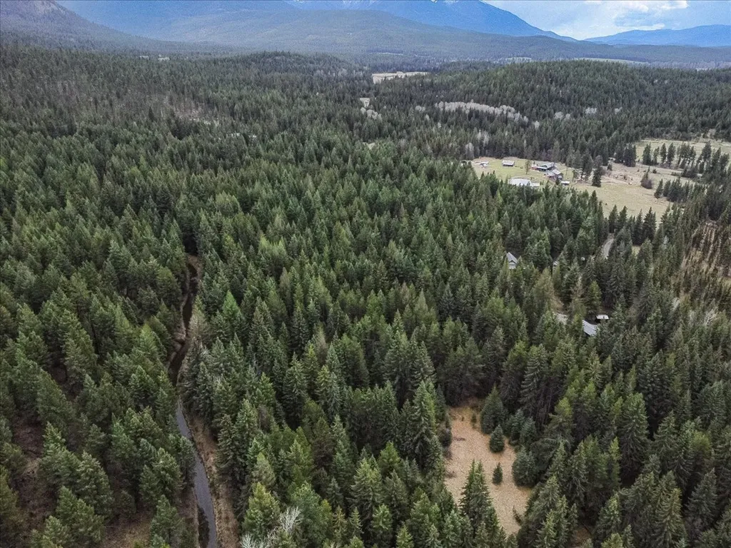 245 Doxie Lane Eureka MT 59917