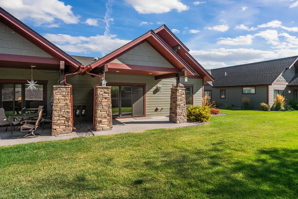 157 Meadow Vista Loop Kalispell MT 59901