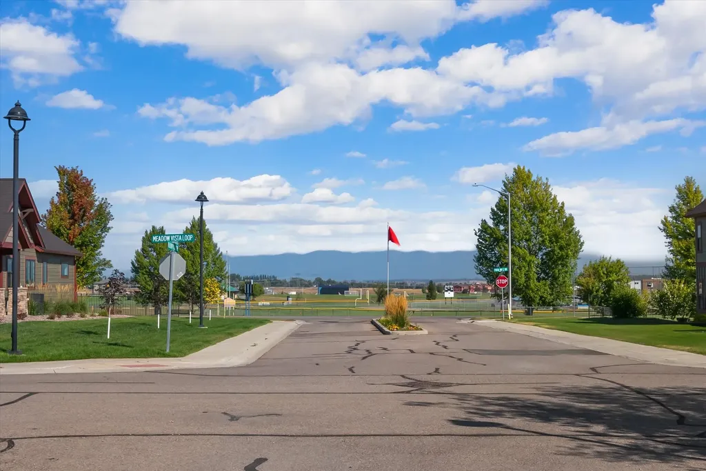 157 Meadow Vista Loop Kalispell MT 59901
