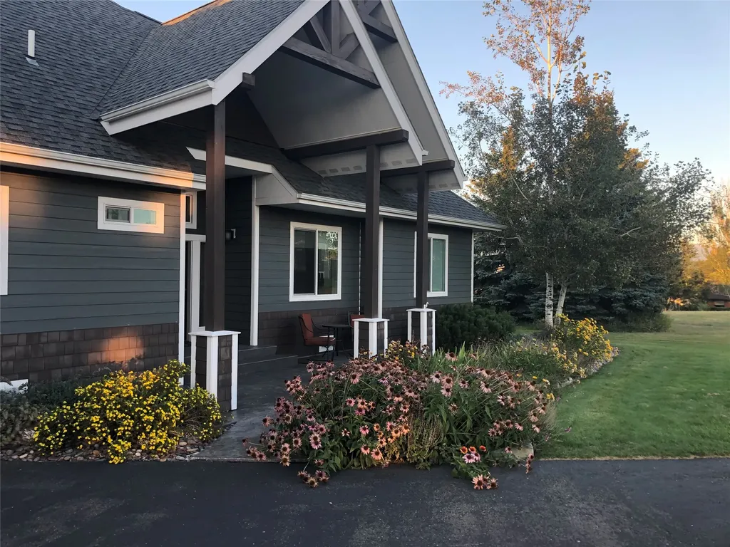 200 Aspen Loop Kalispell MT 59901